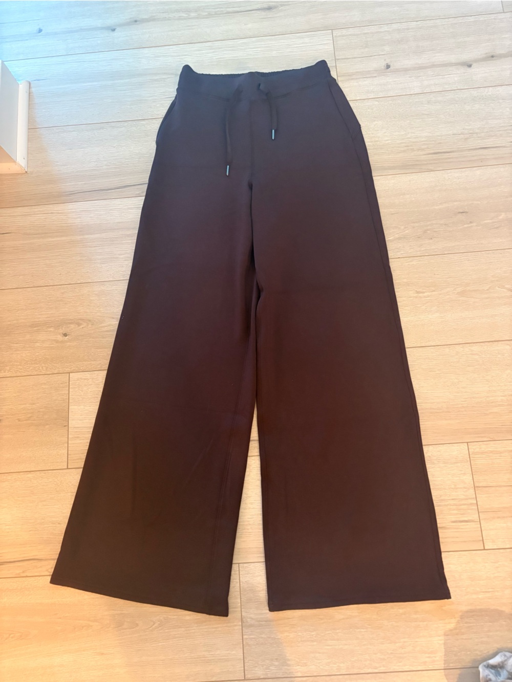 SPANX Air Essential Pants - Picture 2 of 4